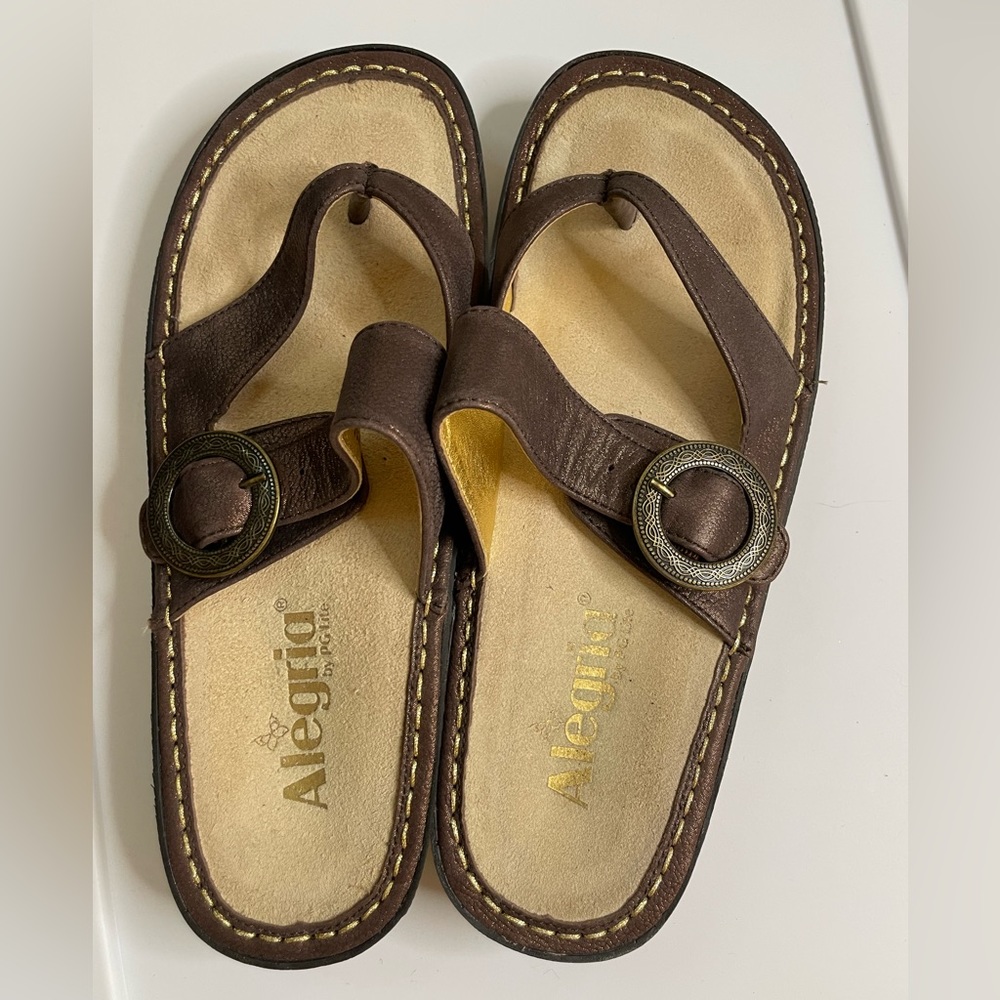 Alegria Valentina sandal in Bronze, size 37 (7-7.5)